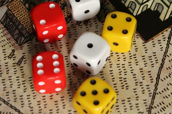 Roll and Win Addition Dice Game: 2 or 3 dice, equations, simple